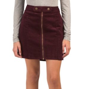 Corduroy Zip Front Skirt Maroon Size 0